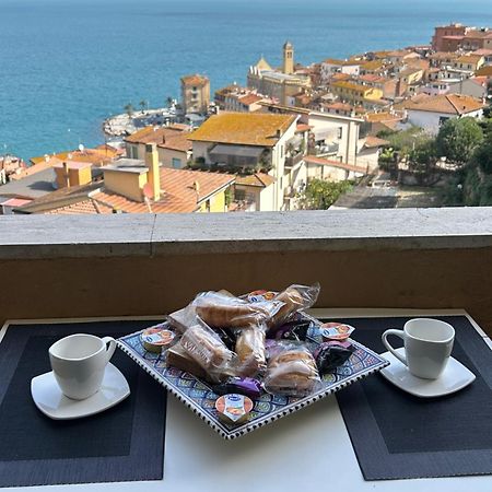 Apartmán Bilocale Vista Mare Con Posto Auto Porto Santo Stefano  Exteriér fotografie