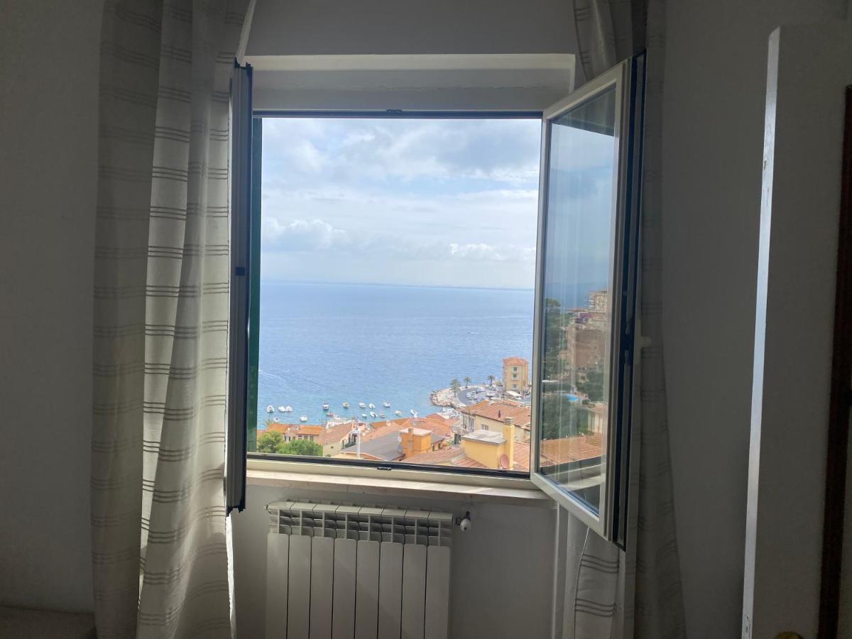 Apartmán Bilocale Vista Mare Con Posto Auto Porto Santo Stefano  Exteriér fotografie